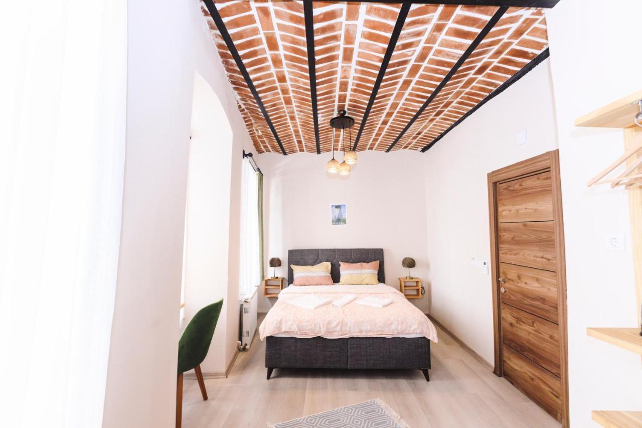 Turan33 Apartment Istanbul Exterior photo