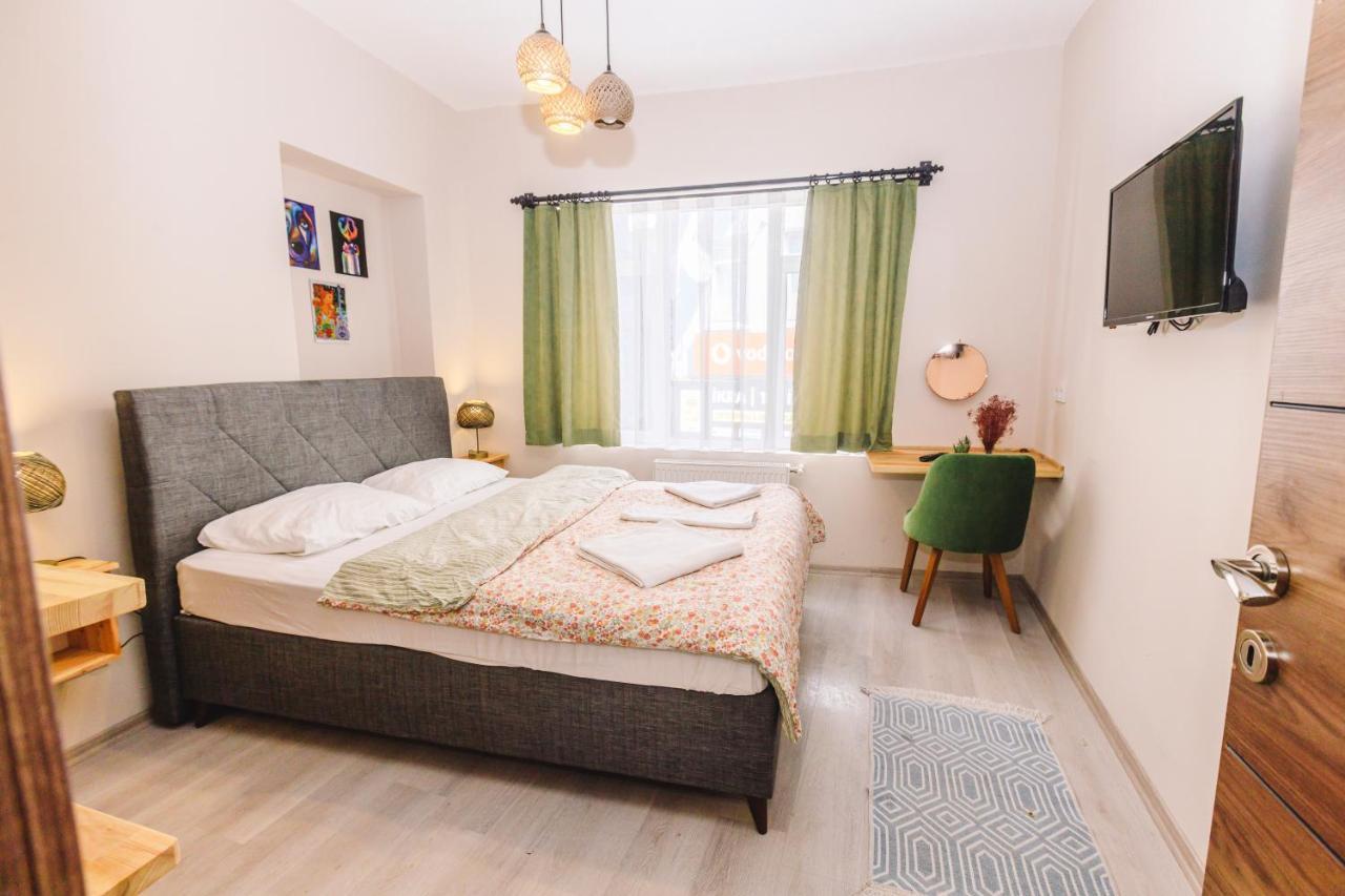 Turan33 Apartment Istanbul Exterior photo