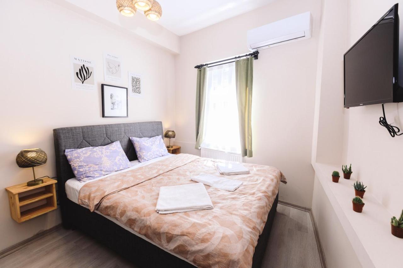 Turan33 Apartment Istanbul Exterior photo